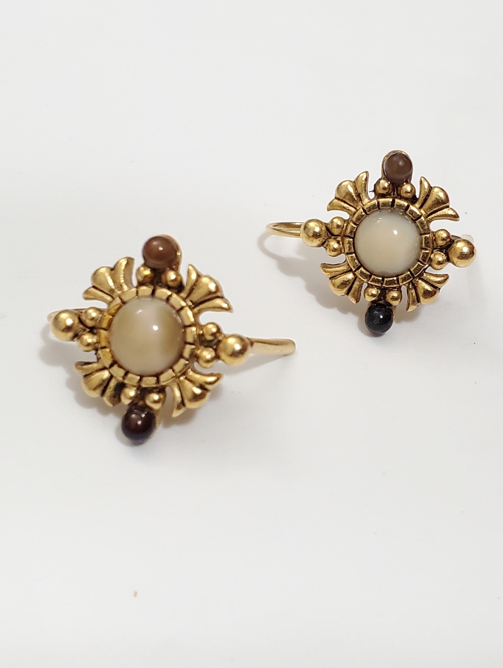 Vtg. Drop Earrings